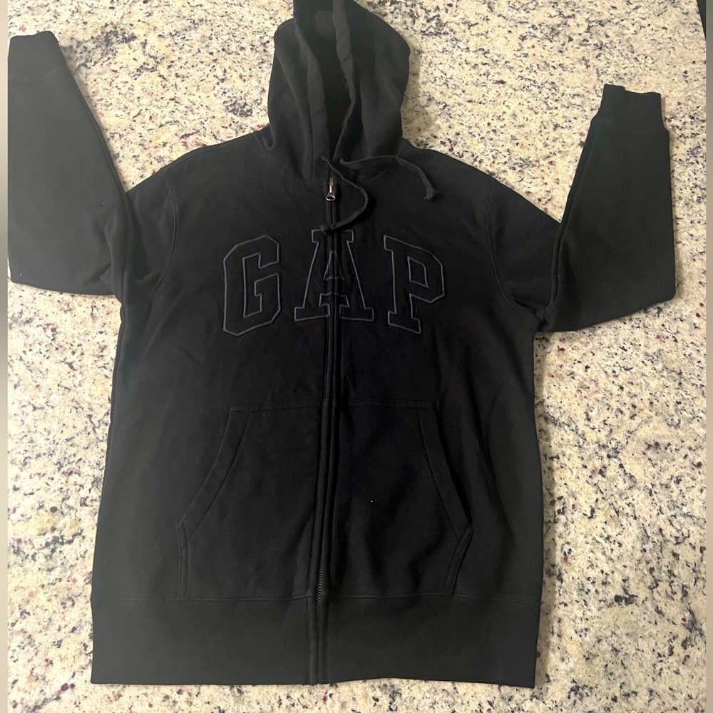 Gap black sweater